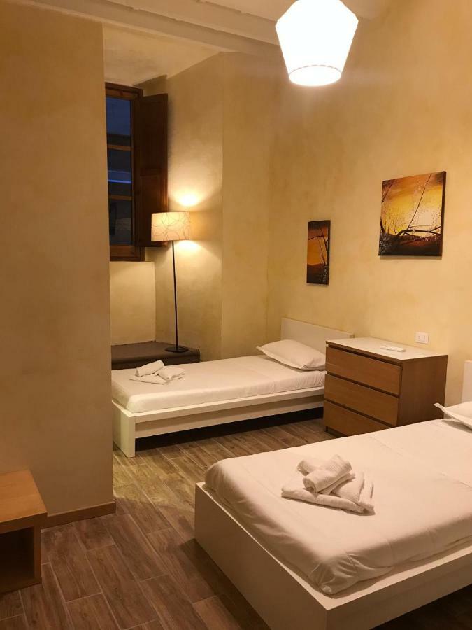 Leonardo'S Signoria Flat By Florencehospitality מראה חיצוני תמונה